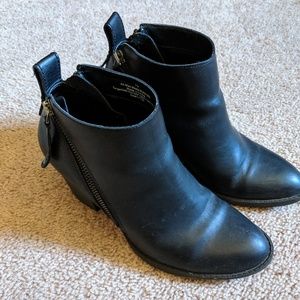 Women's dv Jameson Double Zip Booties